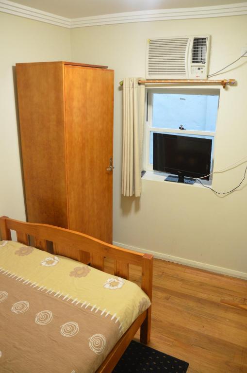 Cooper Lodge Hotel Sydney Room photo